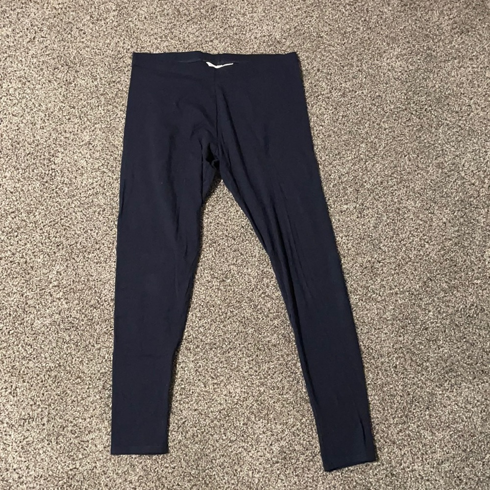 Navy blue Victoria’s Secret leggings 💙
